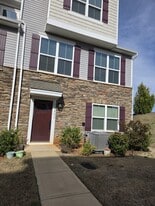 Building Photo - 9773 Oaklawn Blvd NW