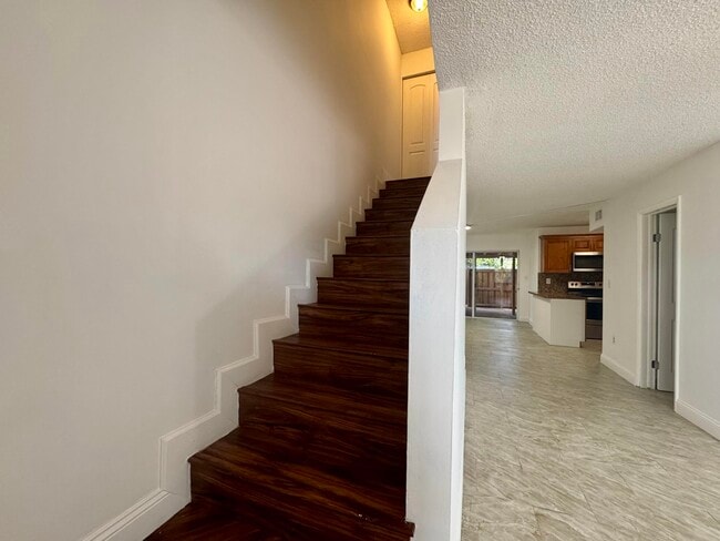 Building Photo - 3662 SW 59th Ave