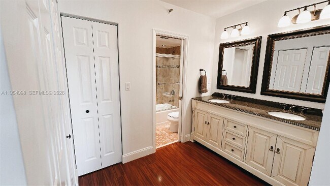 Building Photo - 20355 NE 34th Ct