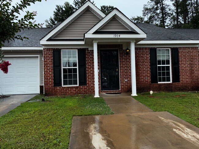 Building Photo - Of course! The marketing title iElegant 3-Bedroom Townhouse with Modern Comforts.
