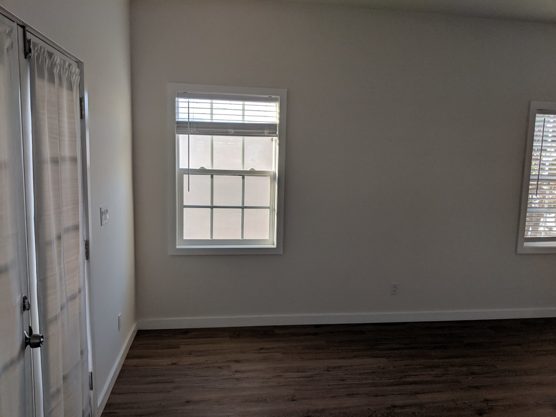 Building Photo - 607 N Formosa Ave