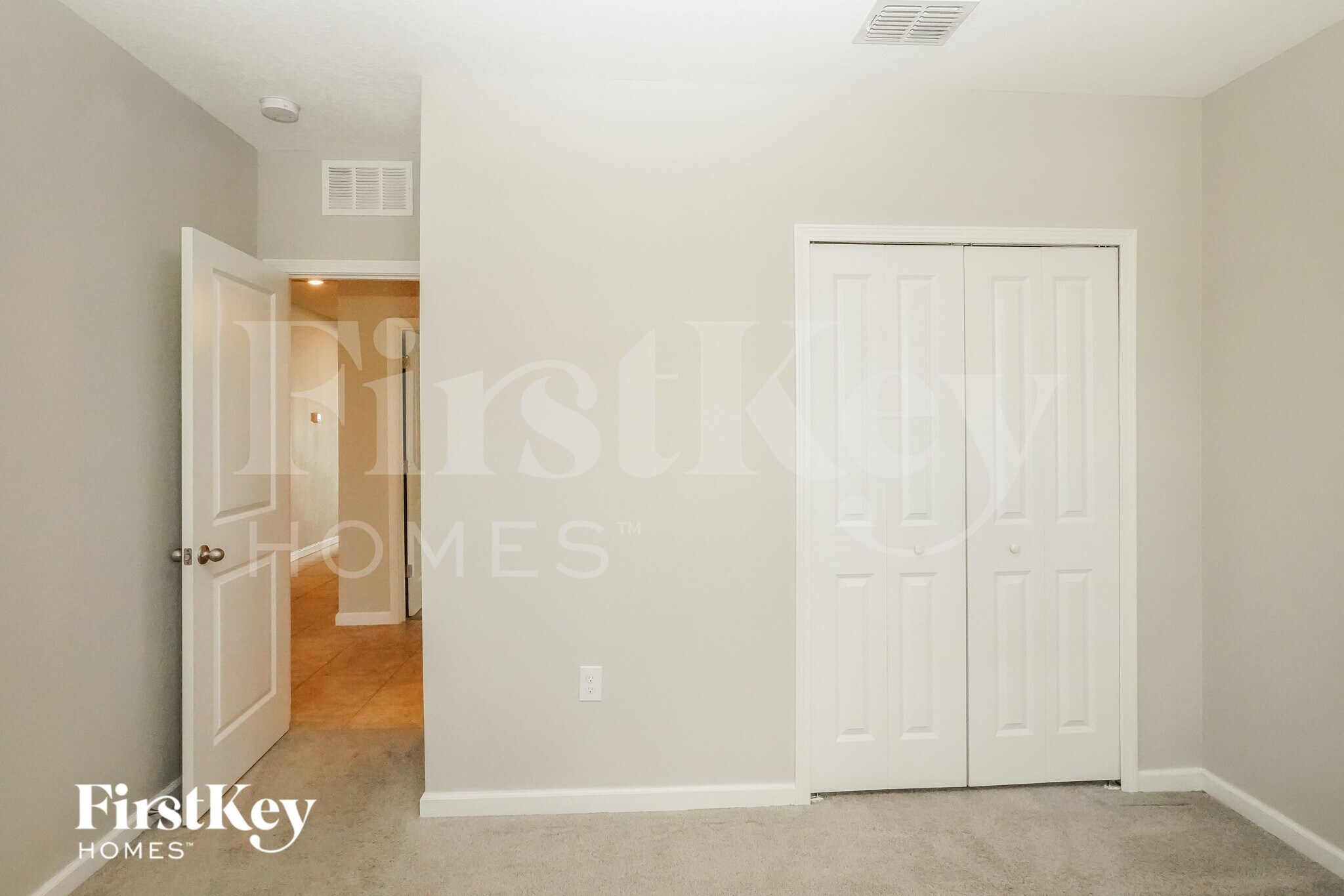 Building Photo - 822 Fillmore Ct