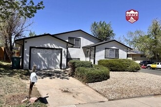 Building Photo - 2241 Dawson Cir