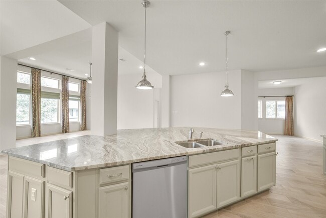 Building Photo - 139 Trillium Pk Lp