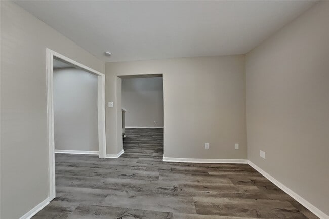 Building Photo - 3411 Dorsey Ln