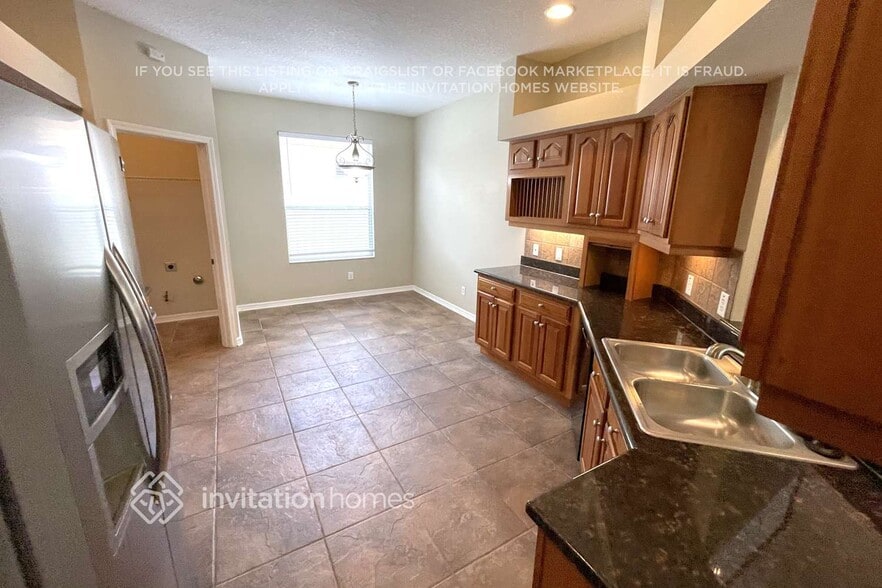 Building Photo - 16802 Taylow Way