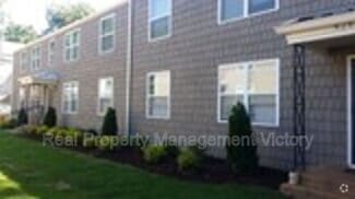 Building Photo - 4277 3rd Ave S