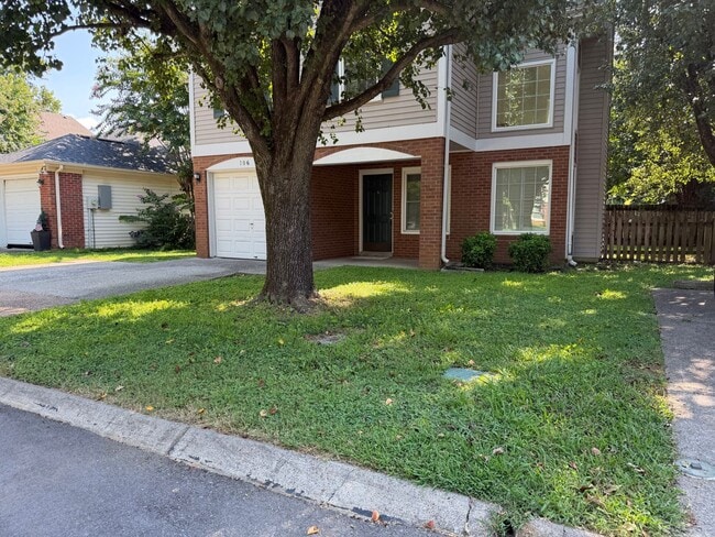 Building Photo - 106 Meridian Ct
