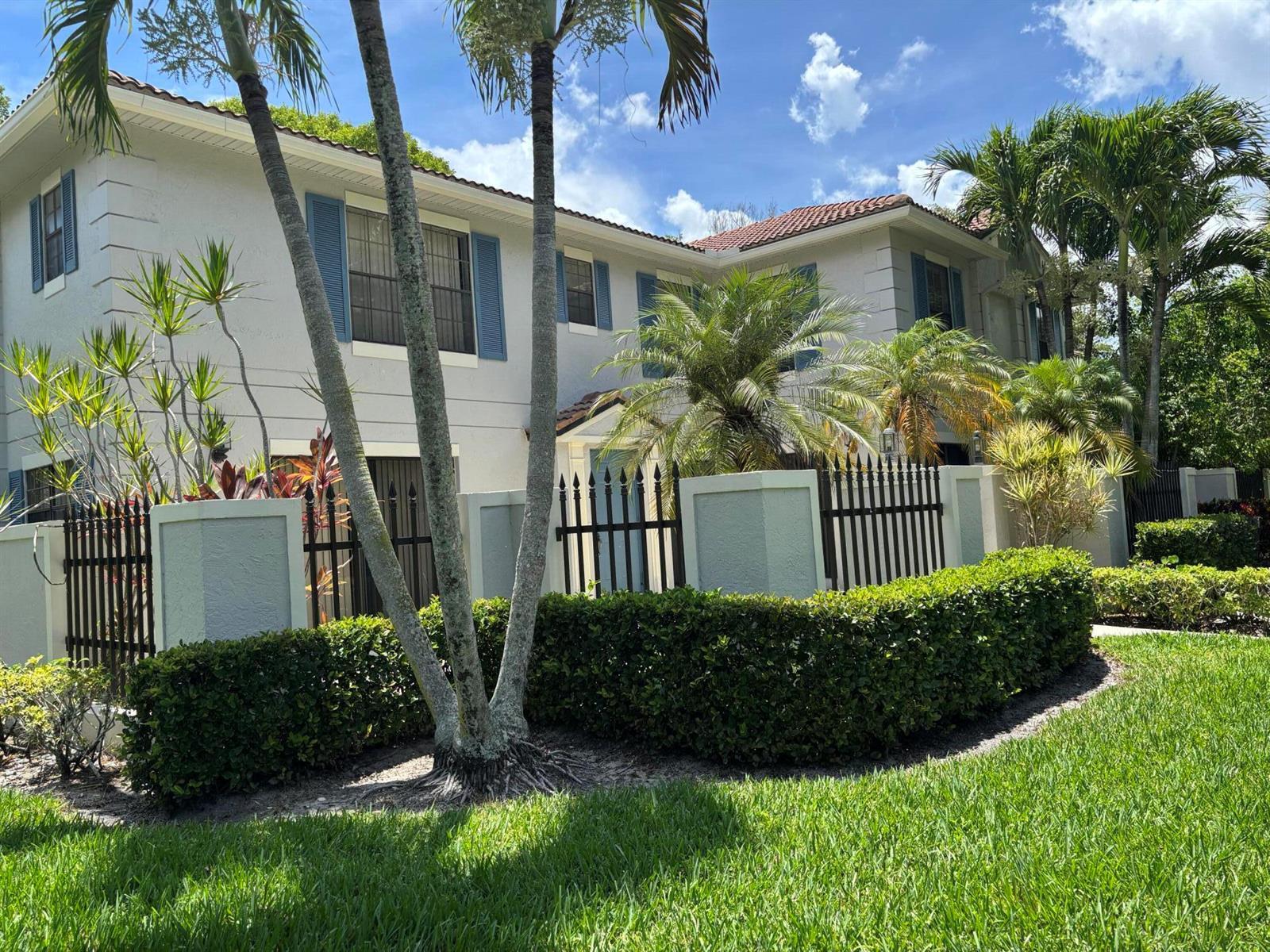 Building Photo - 352 Prestwick Cir