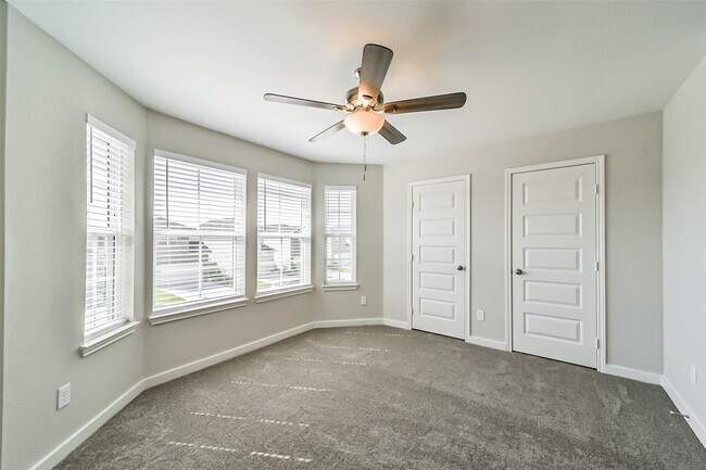 Building Photo - 3623 Pathfinder Ct