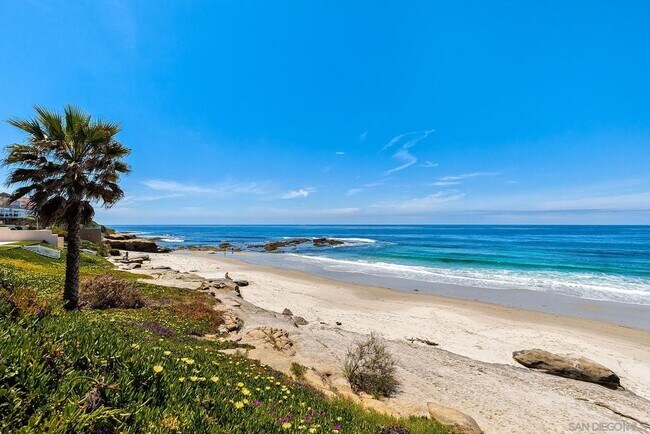 Wind & Sea 2 - 6455 La Jolla Blvd