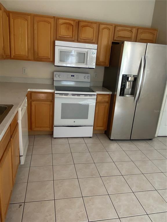 Building Photo - 18926 Duquesne Dr