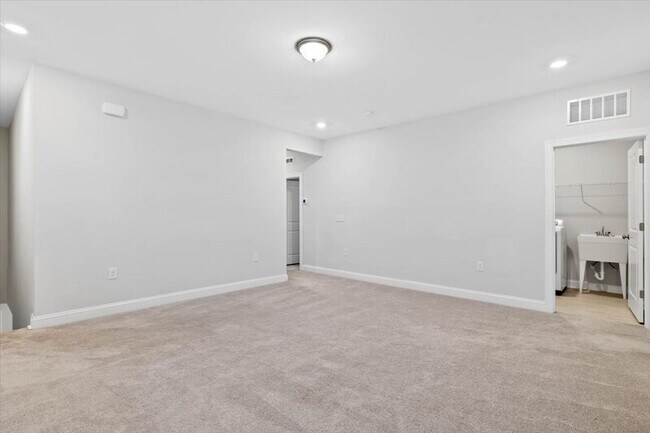 Building Photo - 1620 Bristen Wy