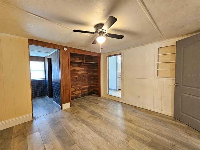 Building Photo - 503 Longfellow Blvd