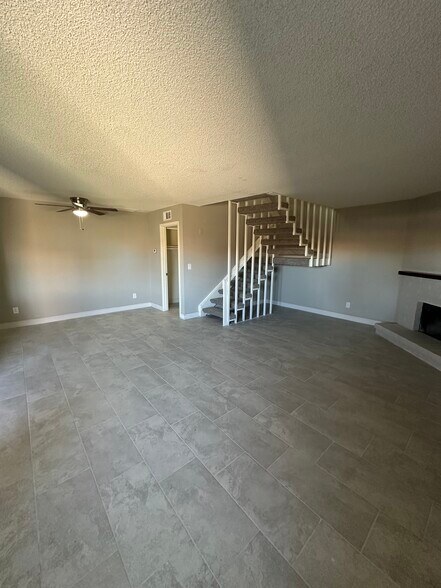 Building Photo - 6944 W Monterosa Cir