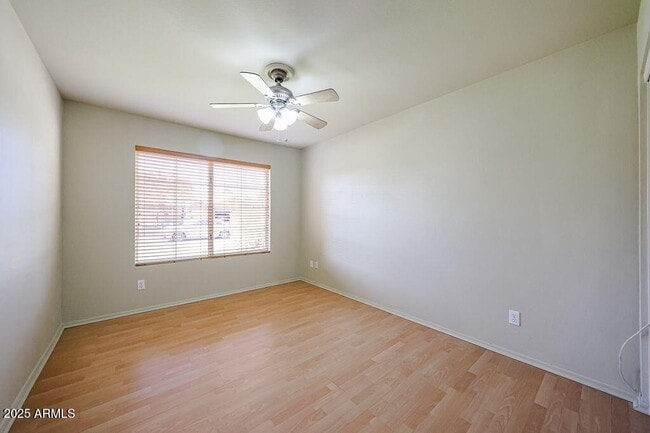 Building Photo - 18615 N 30th Pl