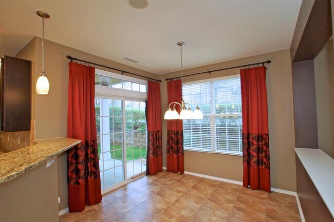 Building Photo - 1802 Whirlaway Ct