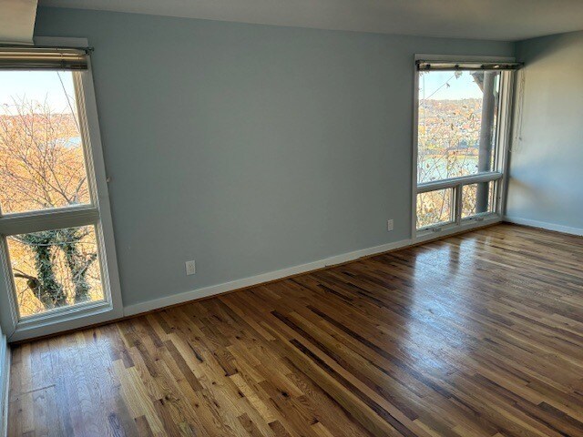 Building Photo - 1040 Hatch St