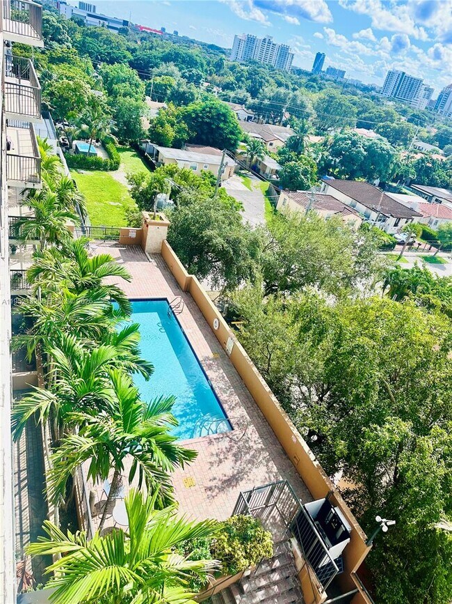 Building Photo - 1690 SW 27th Ave