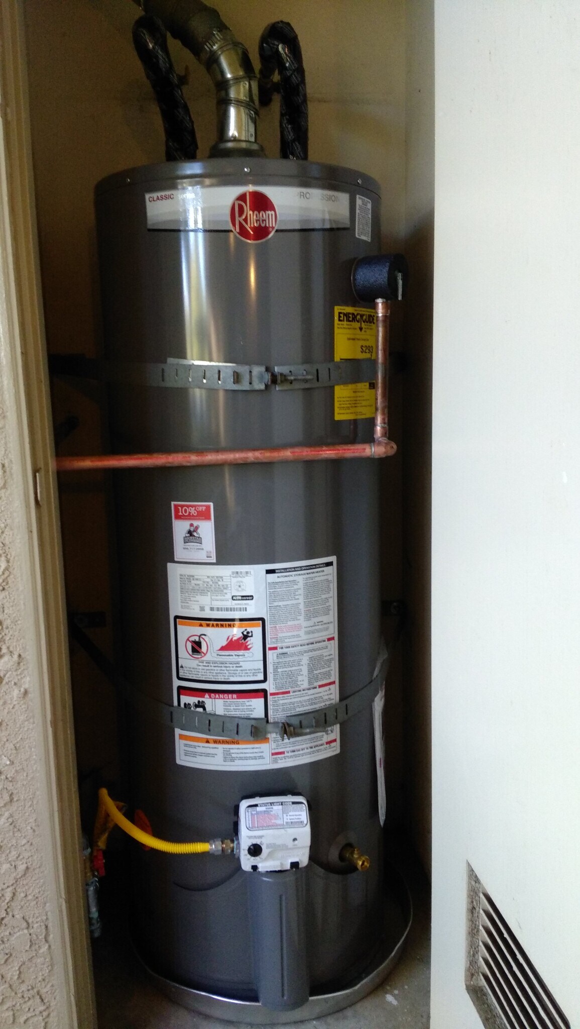 Water heater - 10303 Azuaga St