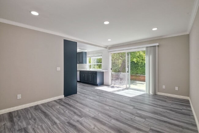 Building Photo - Single Story, Large Corner Lot with Pool p...