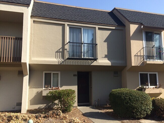 Primary Photo - 3118 El Paseo - 30% Rental Fee
