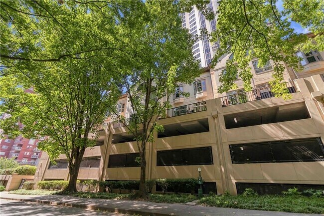 Building Photo - 3475 Oak Valley Rd NE