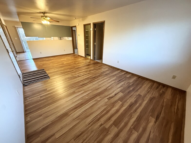 Building Photo - 3006 Illinois Ave