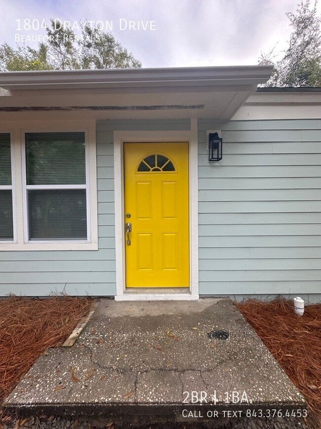 Building Photo - 1804 Drayton Dr