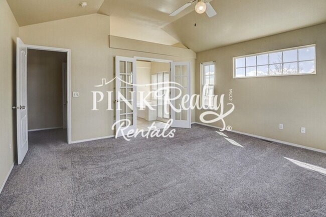 Building Photo - Gorgeous 5-Bedroom Home in Woodmen Hills w...