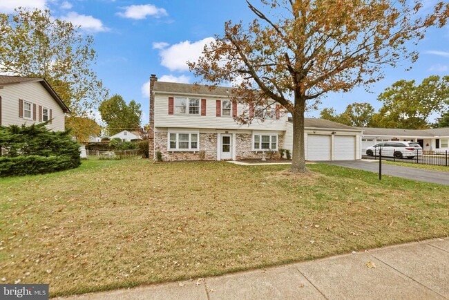 Building Photo - 4116 Majestic Ln