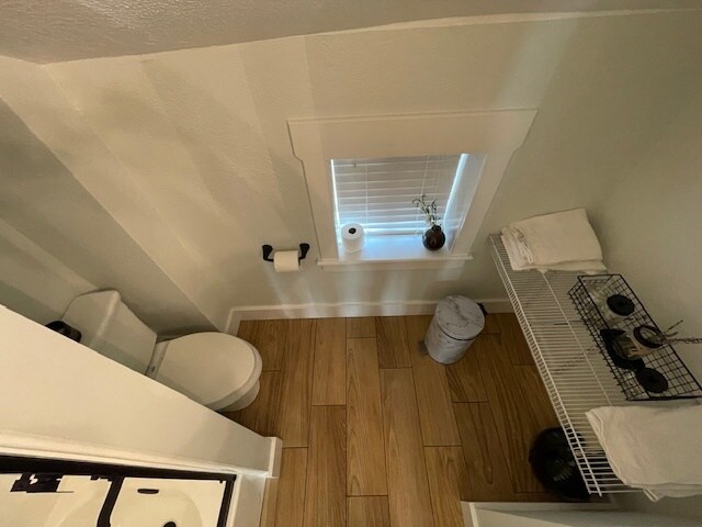 full bath - 1808 Vestal Rd