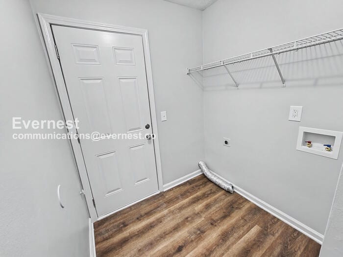 Building Photo - 234 Elm Pl