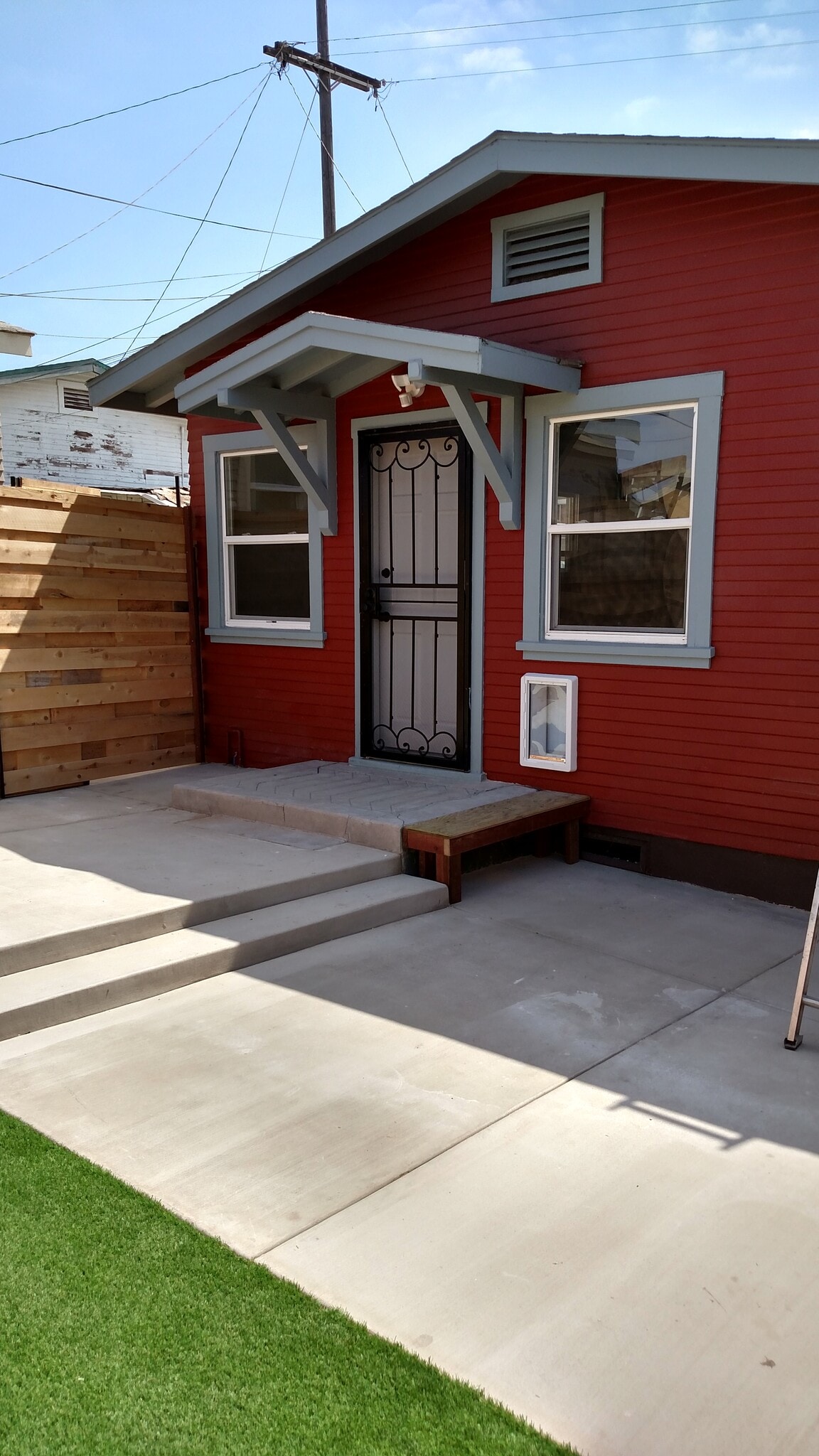 Building Photo - 223 Southlook Ave