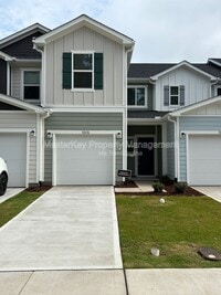 Building Photo - 10636 Brookside Reserve Rd