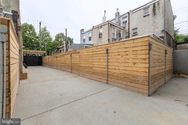 Building Photo - 2054 N 2nd St