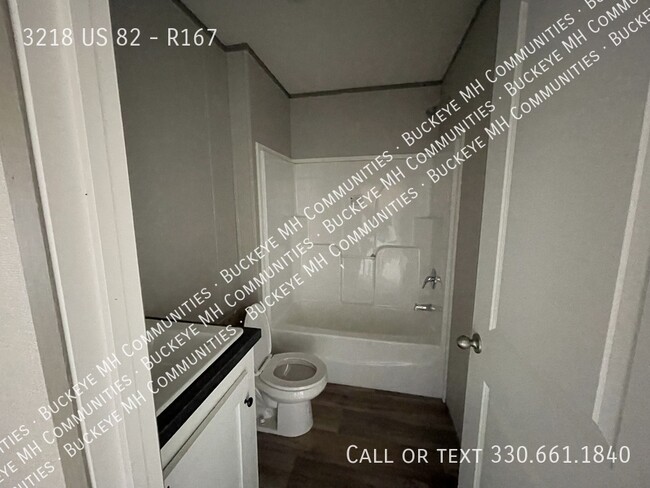 Building Photo - 3218 OH-82