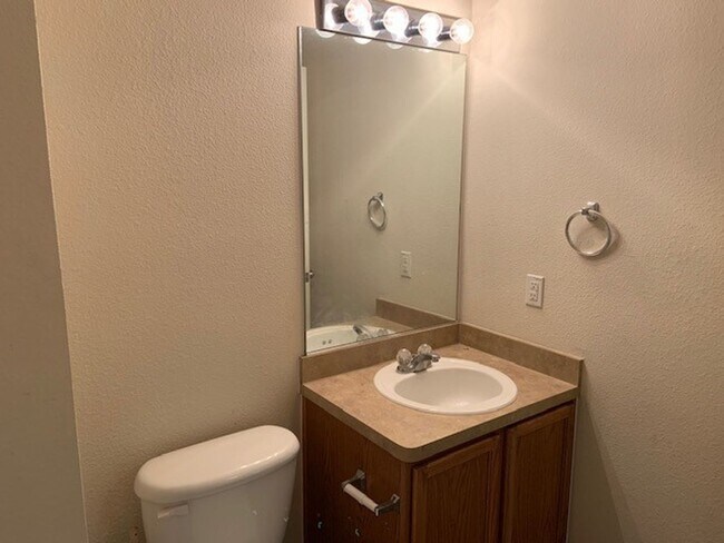 Building Photo - 13315 Bristow Dawn