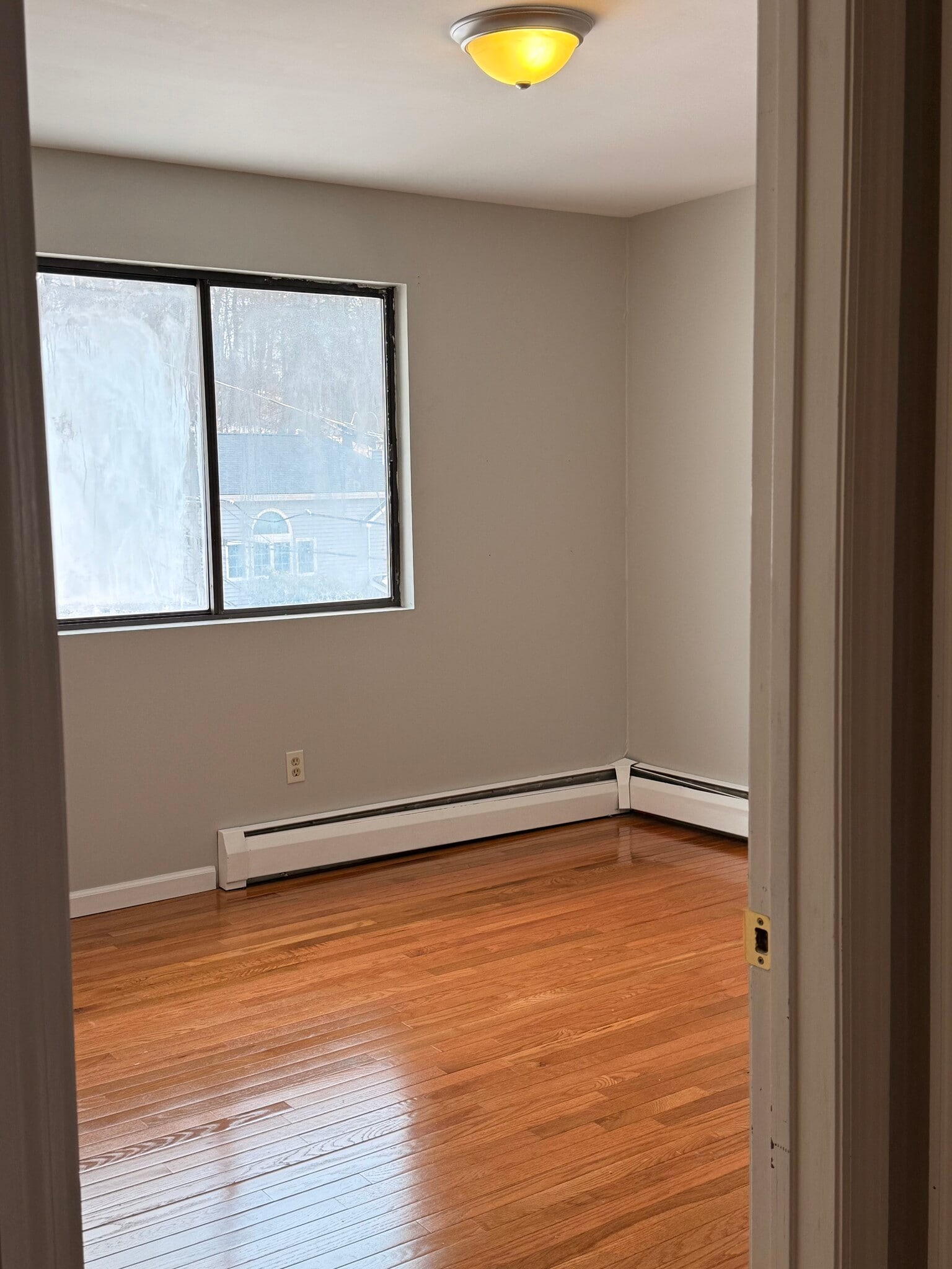 Building Photo - 11 Wopowog Trl