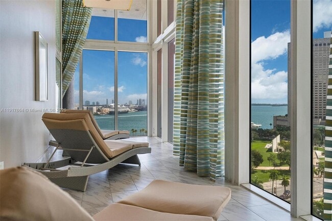 Building Photo - 50 Biscayne Blvd