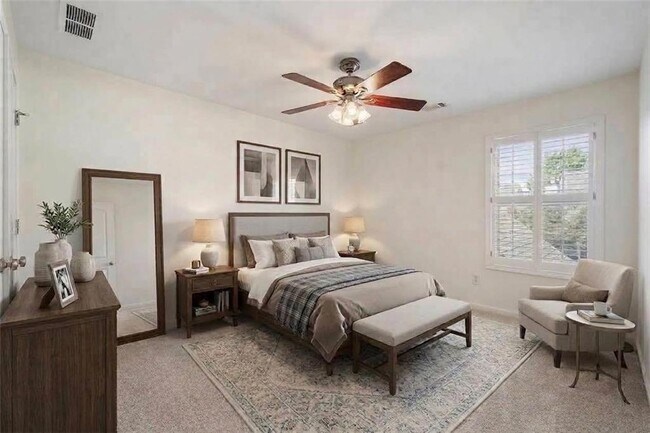 Building Photo - 3365 Tanager Ct