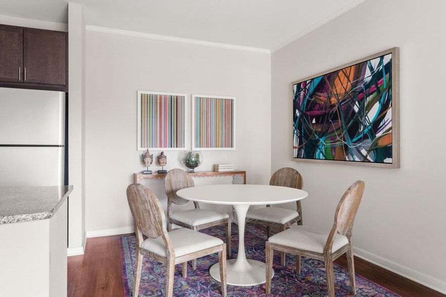 Colony at Centerpointe - Dining Area - Colony at Centerpointe