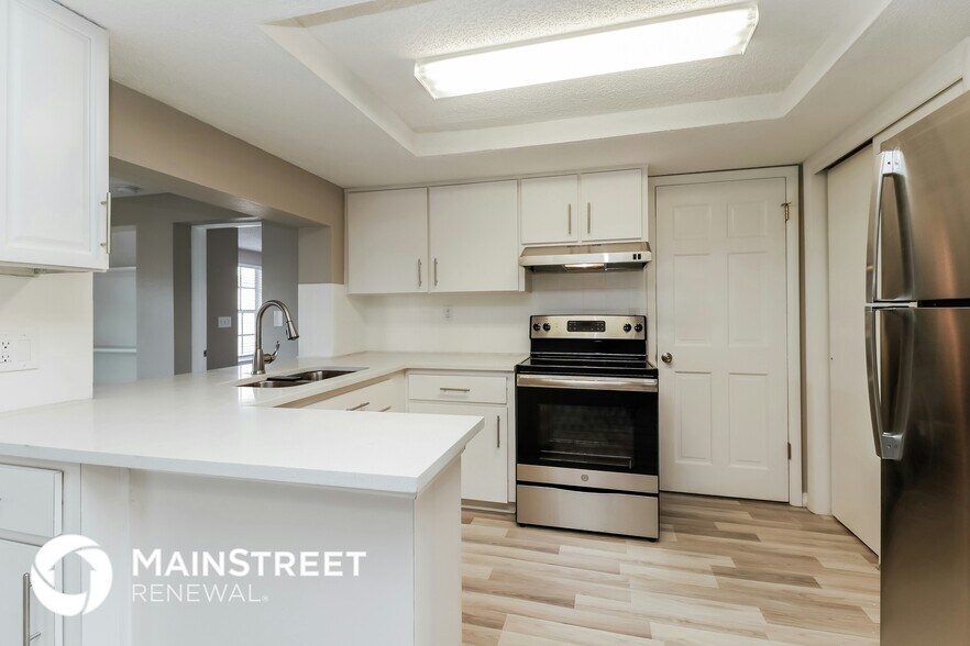 Building Photo - 4301 Straits Ln