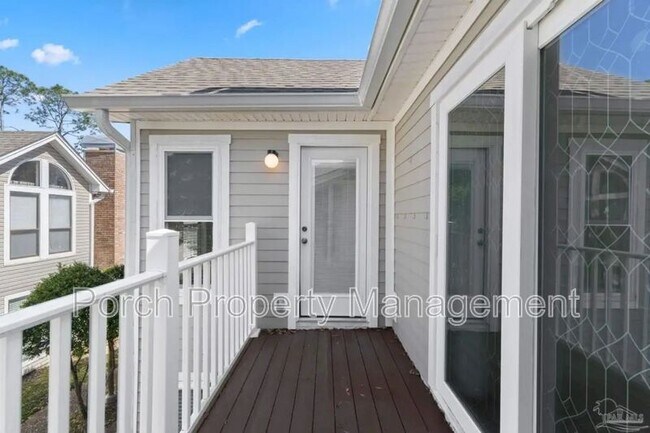 Building Photo - 7171 N 9th Ave