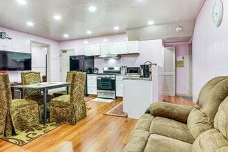 Building Photo - 17777 Camelot Ln