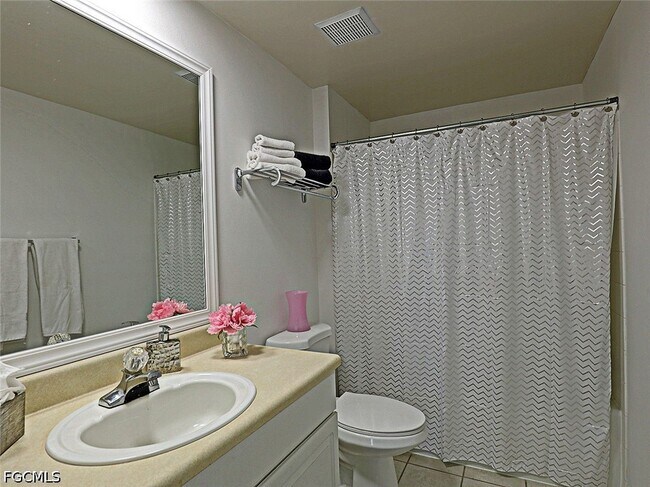 Building Photo - 15645 Ocean Walk Circle
