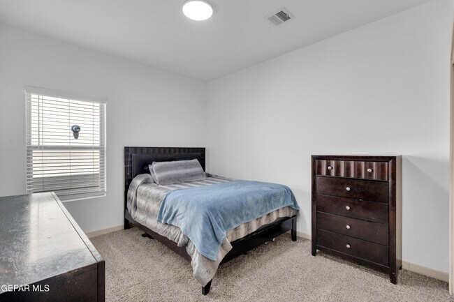 Building Photo - 12614 Amesbury Dr