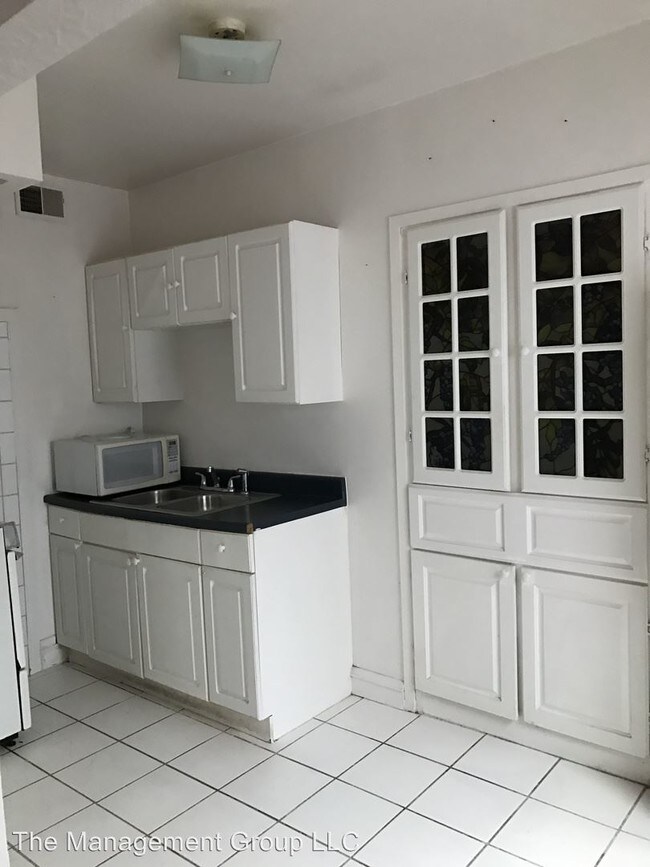 6141 W Appleton Ave 6141 W Appleton Ave Milwaukee WI 53210