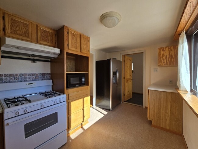 Building Photo - 3509 Pueblo Dr