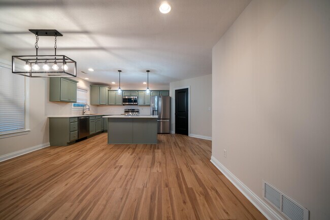 Building Photo - 3309 Crabapple Ln